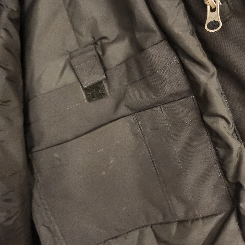 Duluth Trading Co Charcoal Hooded Performance Jacket - Picture 5 of 8